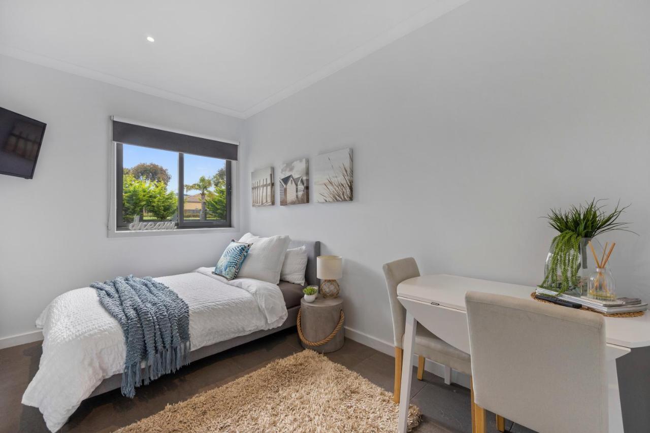 Island Cove Villas Cowes Esterno foto