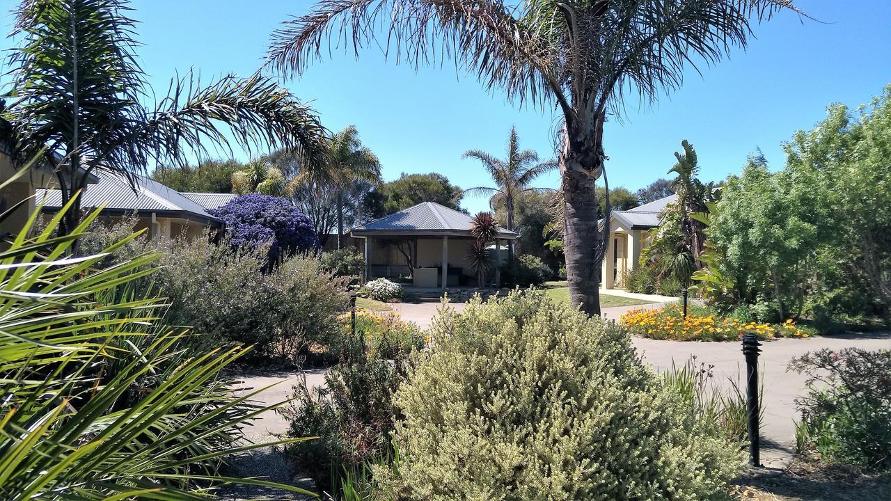 Island Cove Villas Cowes Esterno foto