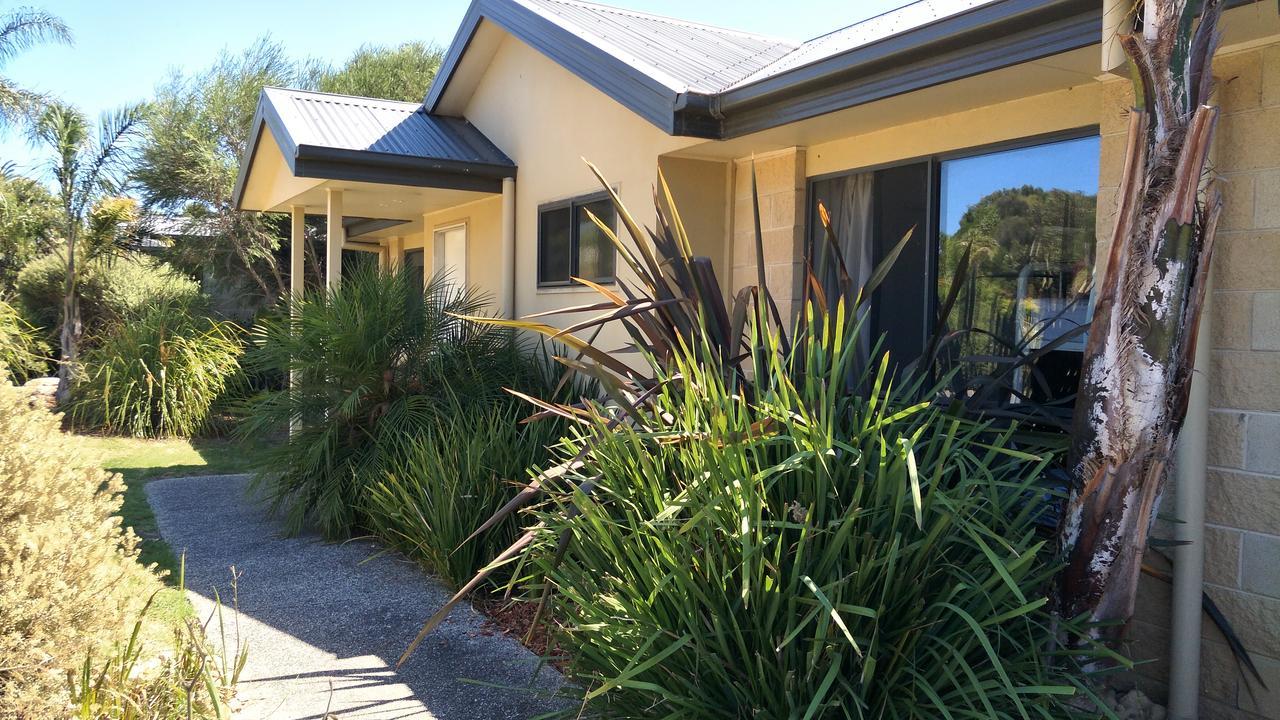 Island Cove Villas Cowes Esterno foto